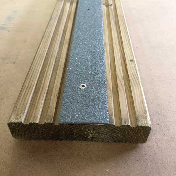  Anti Slip 50mm Pre Drilled GRP Decking Strips For Slippery Surface