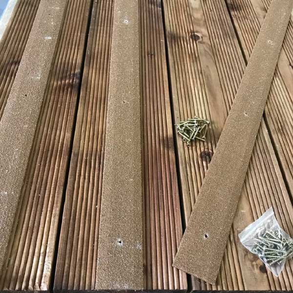  Anti Slip 50mm Pre Drilled GRP Decking Strips For Slippery Surface