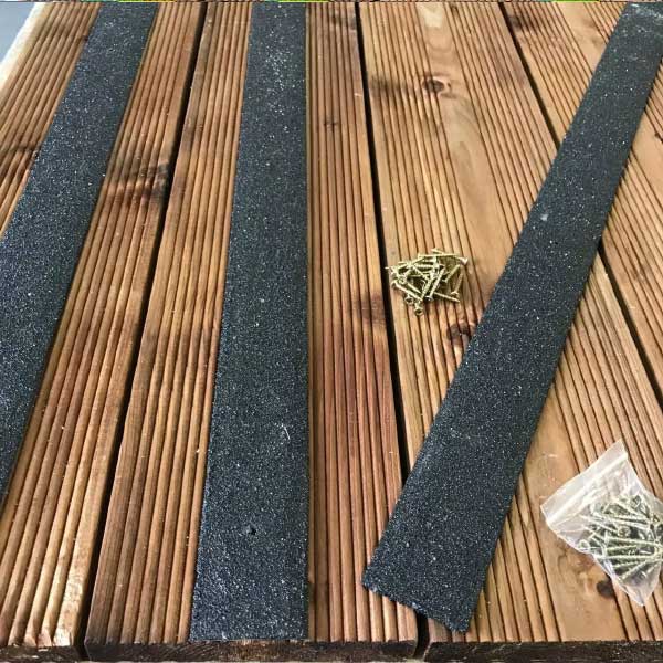  Anti Slip 50mm Pre Drilled GRP Decking Strips For Slippery Surface