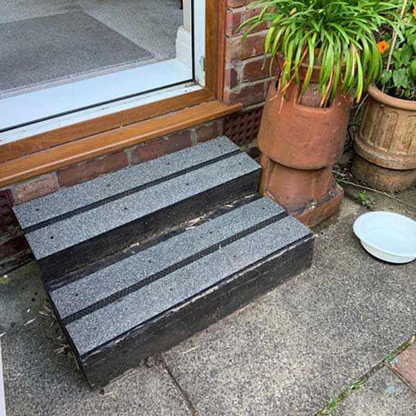 GRP 1000mm Anti Slip Fiberglass Decking Strips - Pack of 20