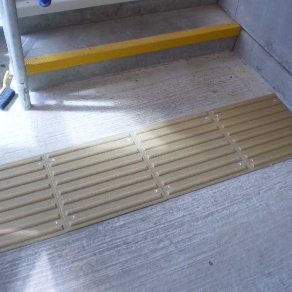 Tactile Guidance Corduroy Warning Surface Paving
